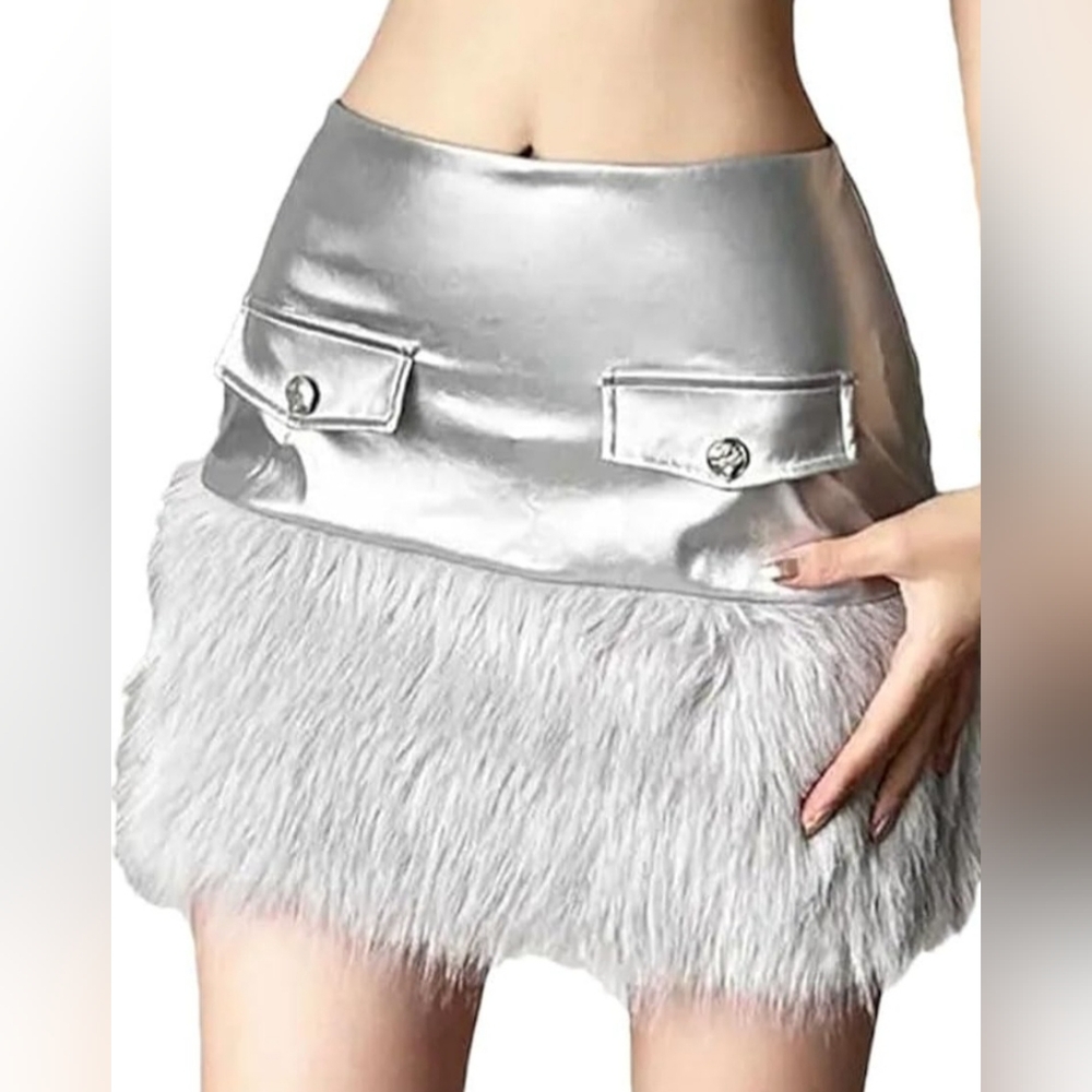 SHEIN Mini Skirt with Faux Fur